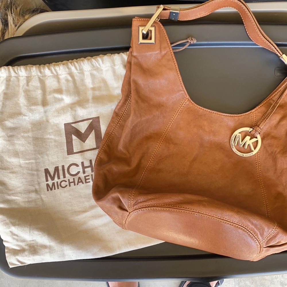 Michael Kors leather purse